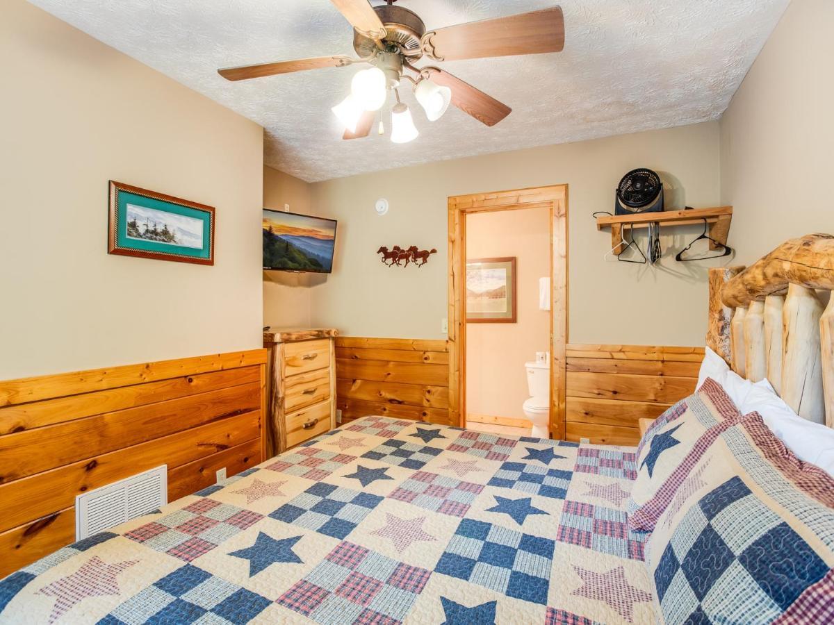 Villa Saddle Ridge Gatlinburg Exterior foto